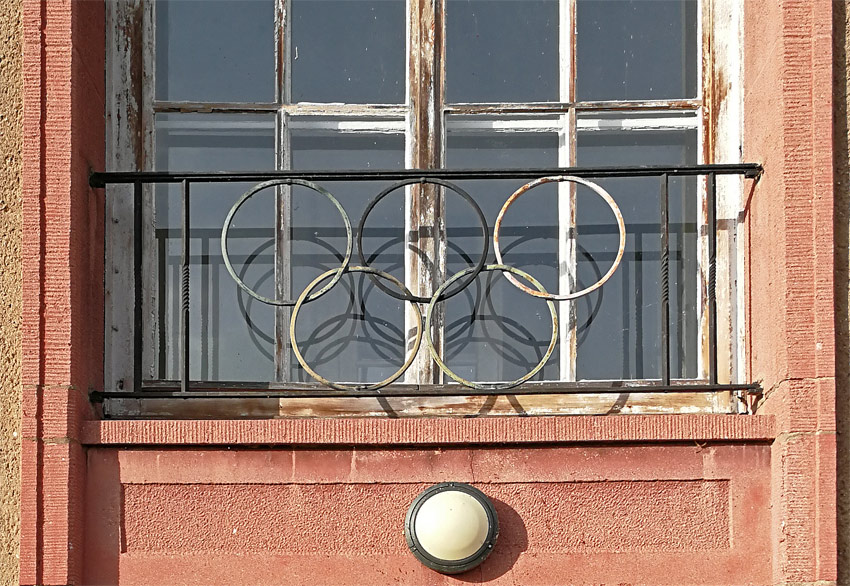 schwerin, 12.11., sportplatz paulshöhe