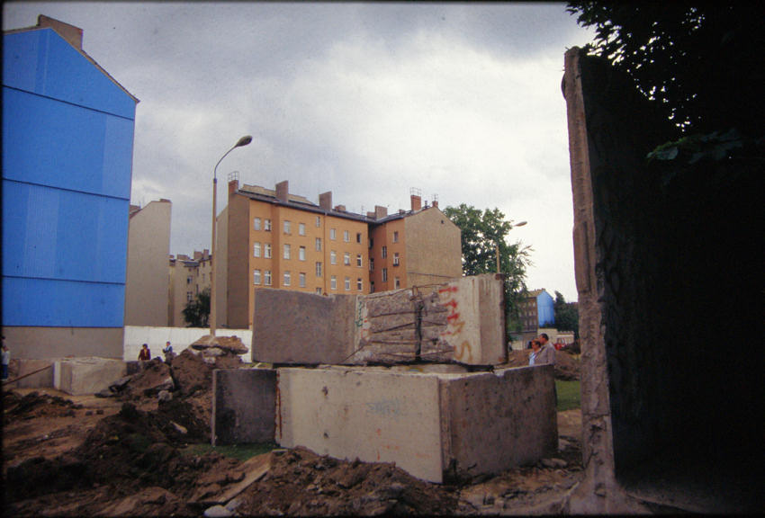 Bernauer Straße.