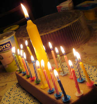 22