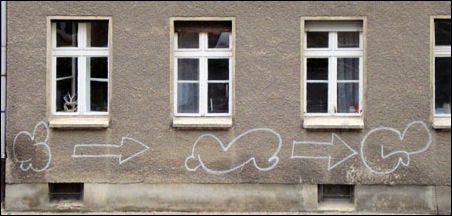 gegenüber